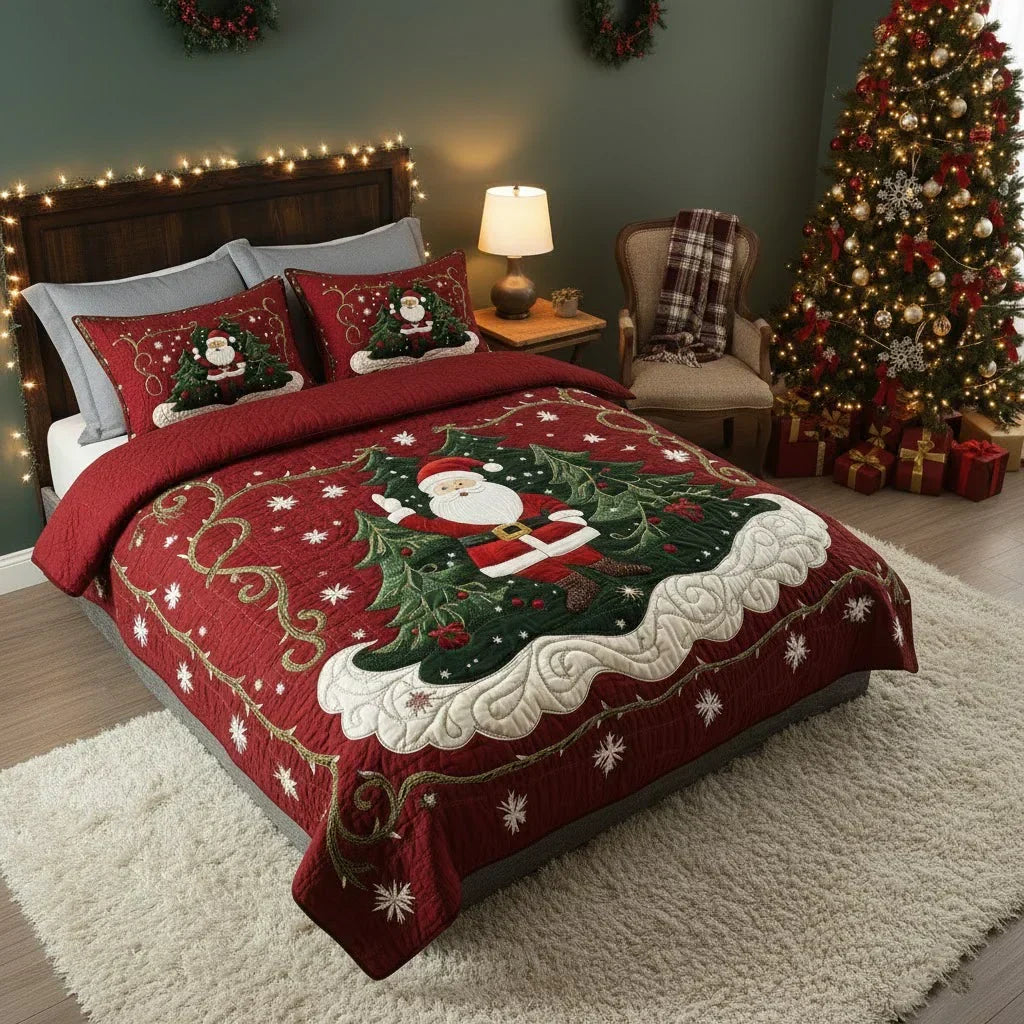 3-Piece Quilted Bedding Set – Santa’s Workshop