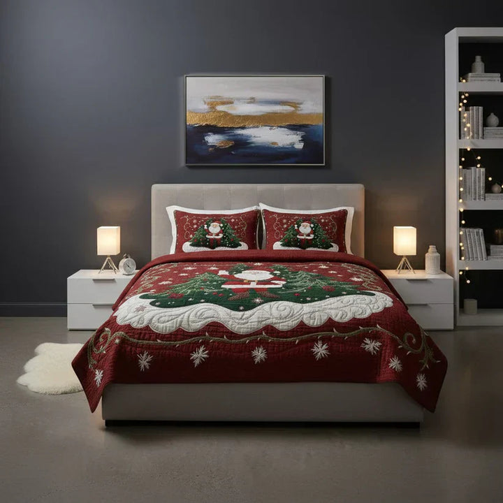 3-Piece Quilted Bedding Set – Santa’s Workshop