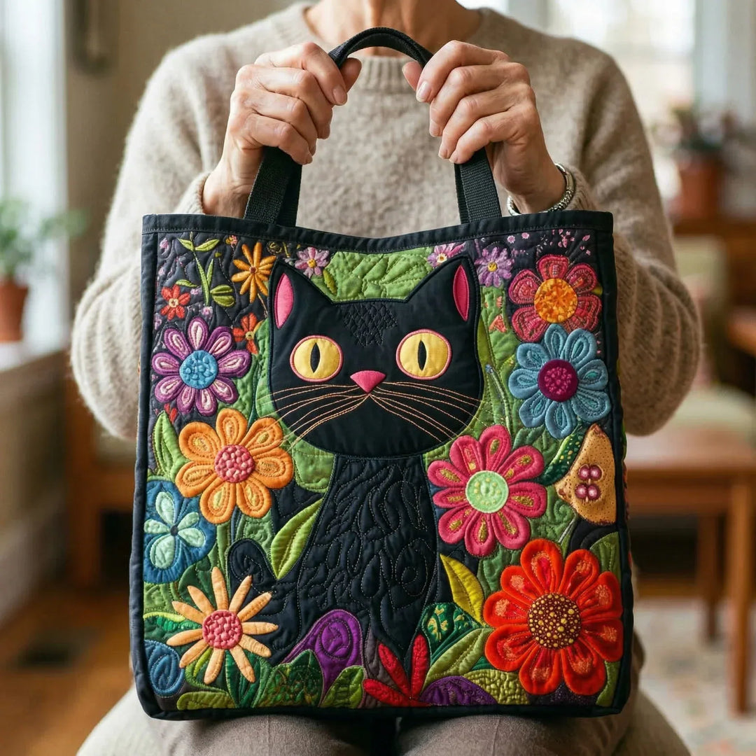 Quilted Tote Bag – Enchanted Black Cat